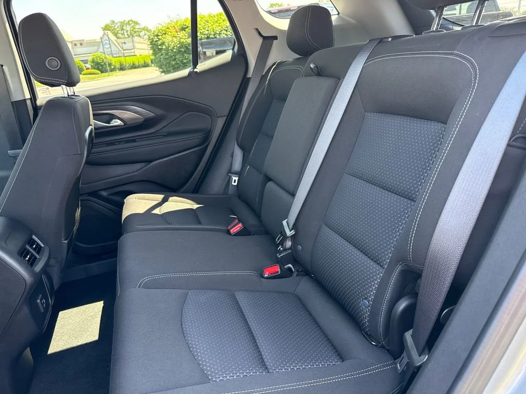 2024 GMC Terrain SLE - Photo 32