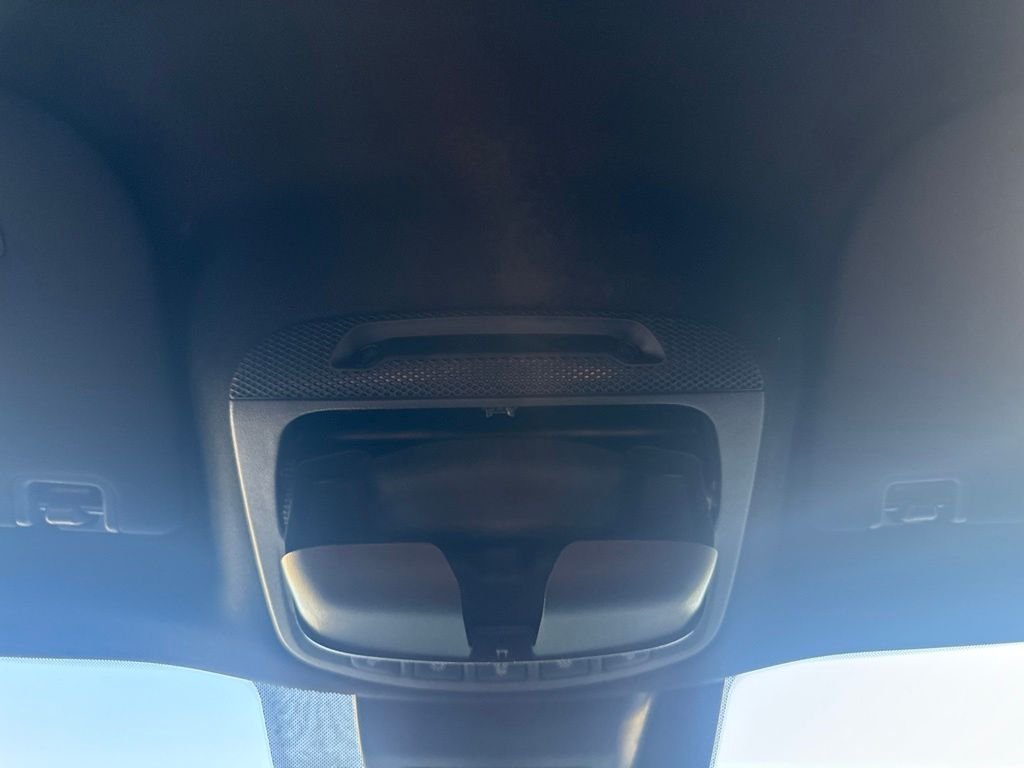 Used 2019 Magnetic Ford XLT image 27