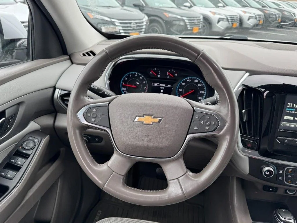 Used 2019 Silver Chevrolet LT image 12
