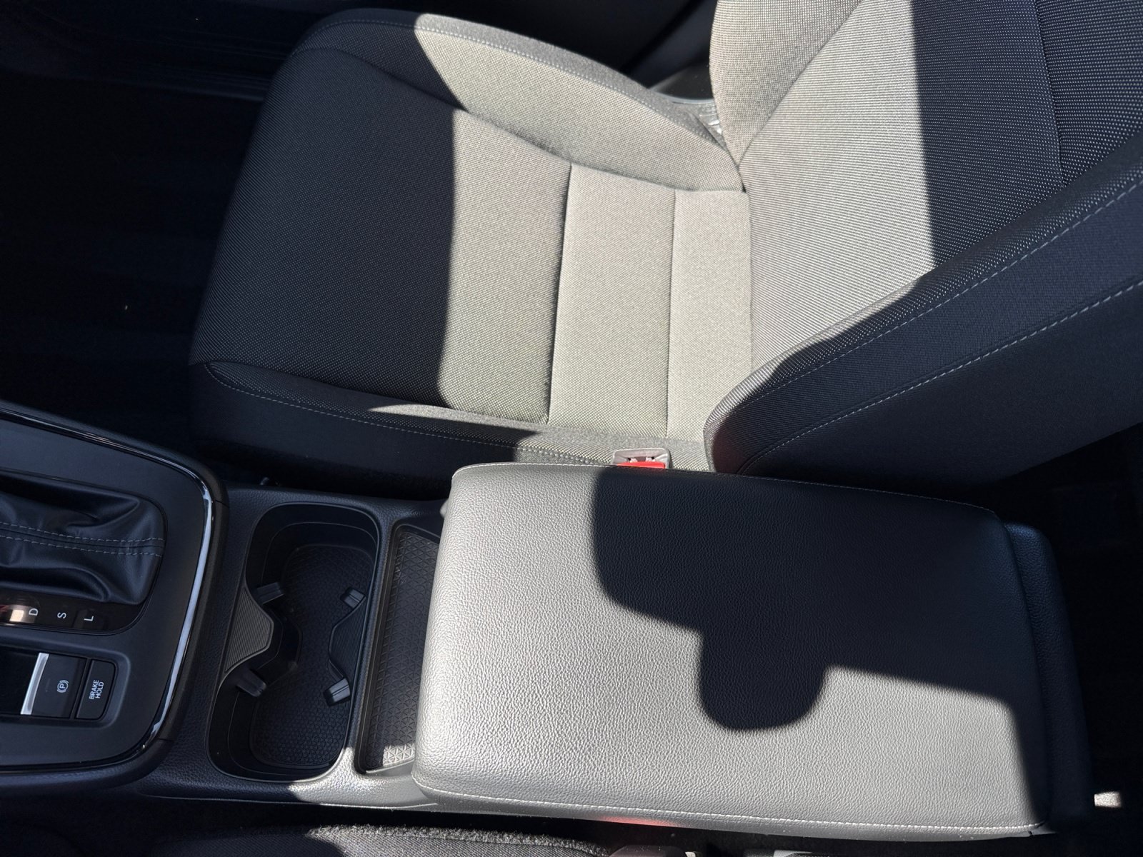 2024 Honda CR-V LX - Photo 14