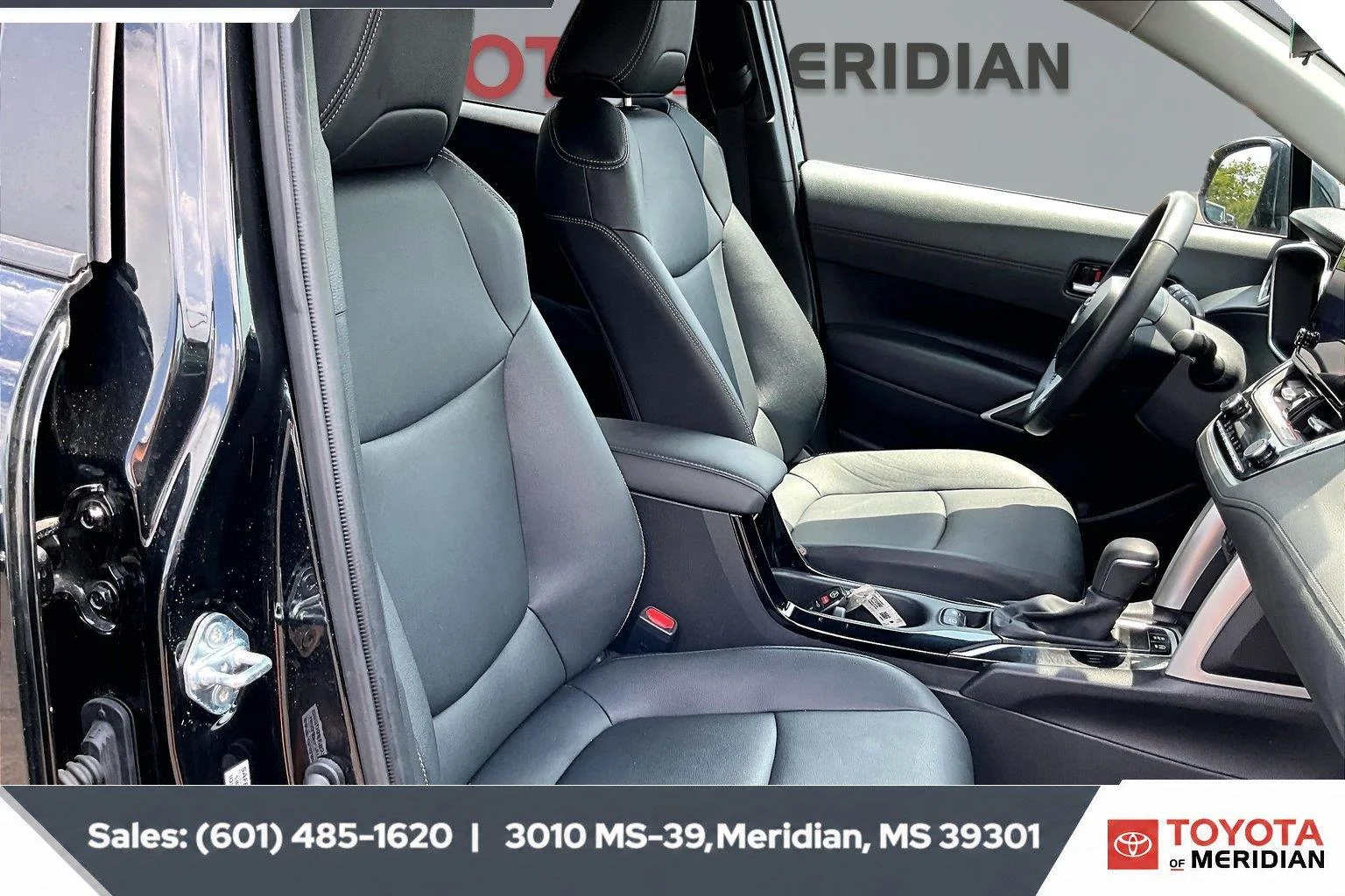 Used 2025 Jet Black Toyota XLE image 6
