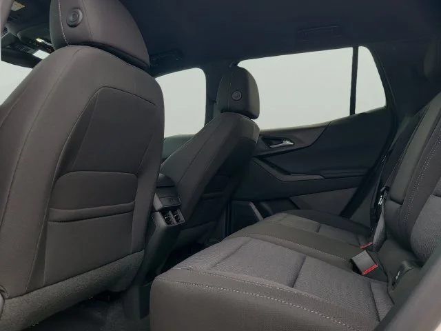 New 2027 Summit White Chevrolet LT image 11