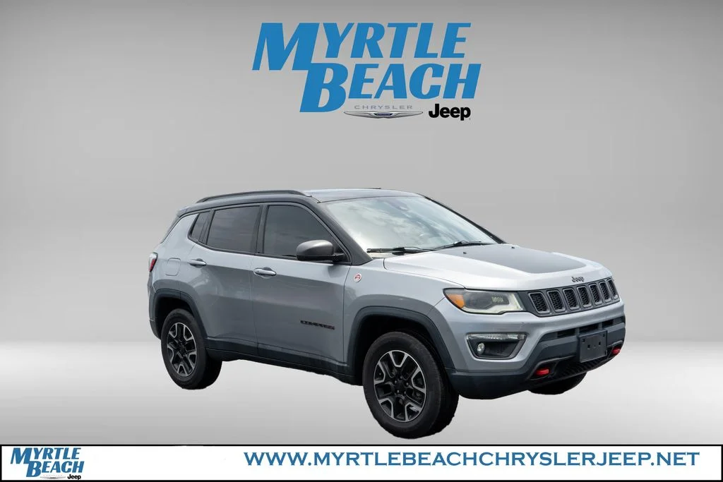 Certified Used 2021 Billet Silver Metallic Jeep Trailhawk image 8