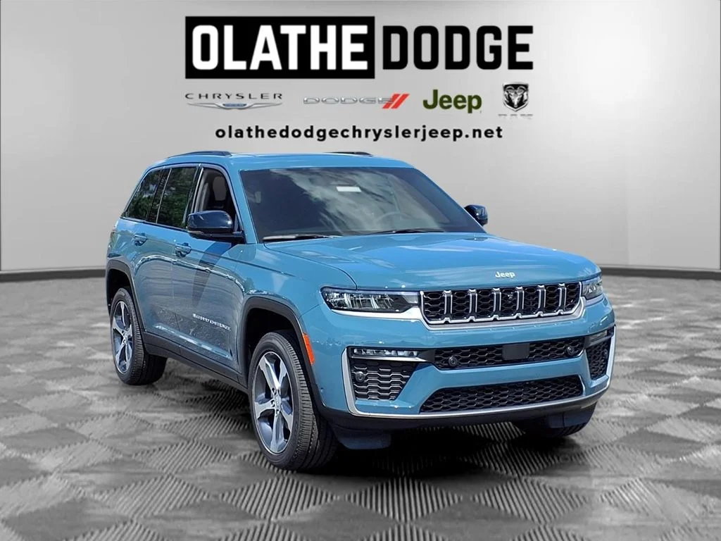 New 2026 Steel Blue Exterior Paint Jeep Limited image 27