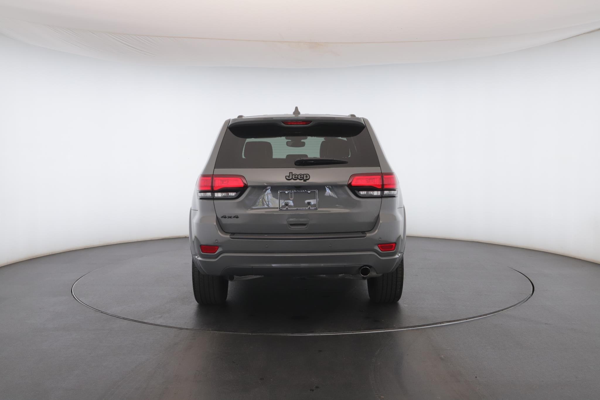 Used 2022 Sting-Gray Clearcoat Jeep Laredo X 4x4 image 22