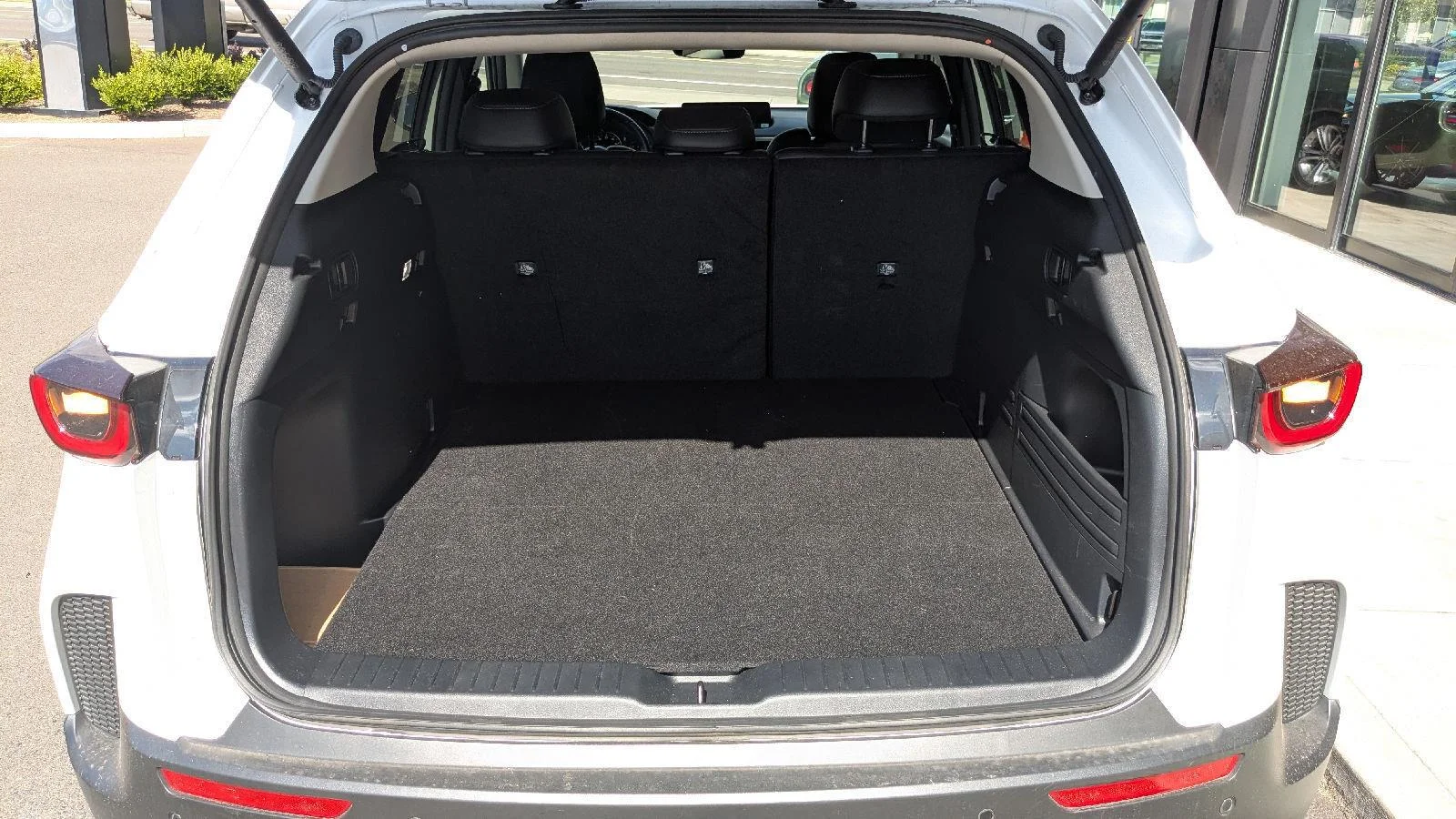 2026 Mazda CX-50 Preferred - Photo 11