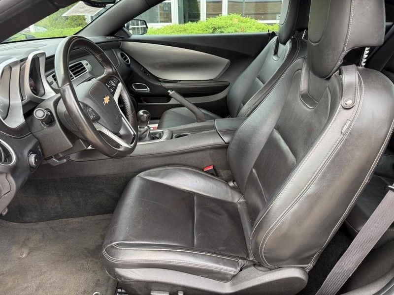 Used 2012 Black Chevrolet 2LT image 16