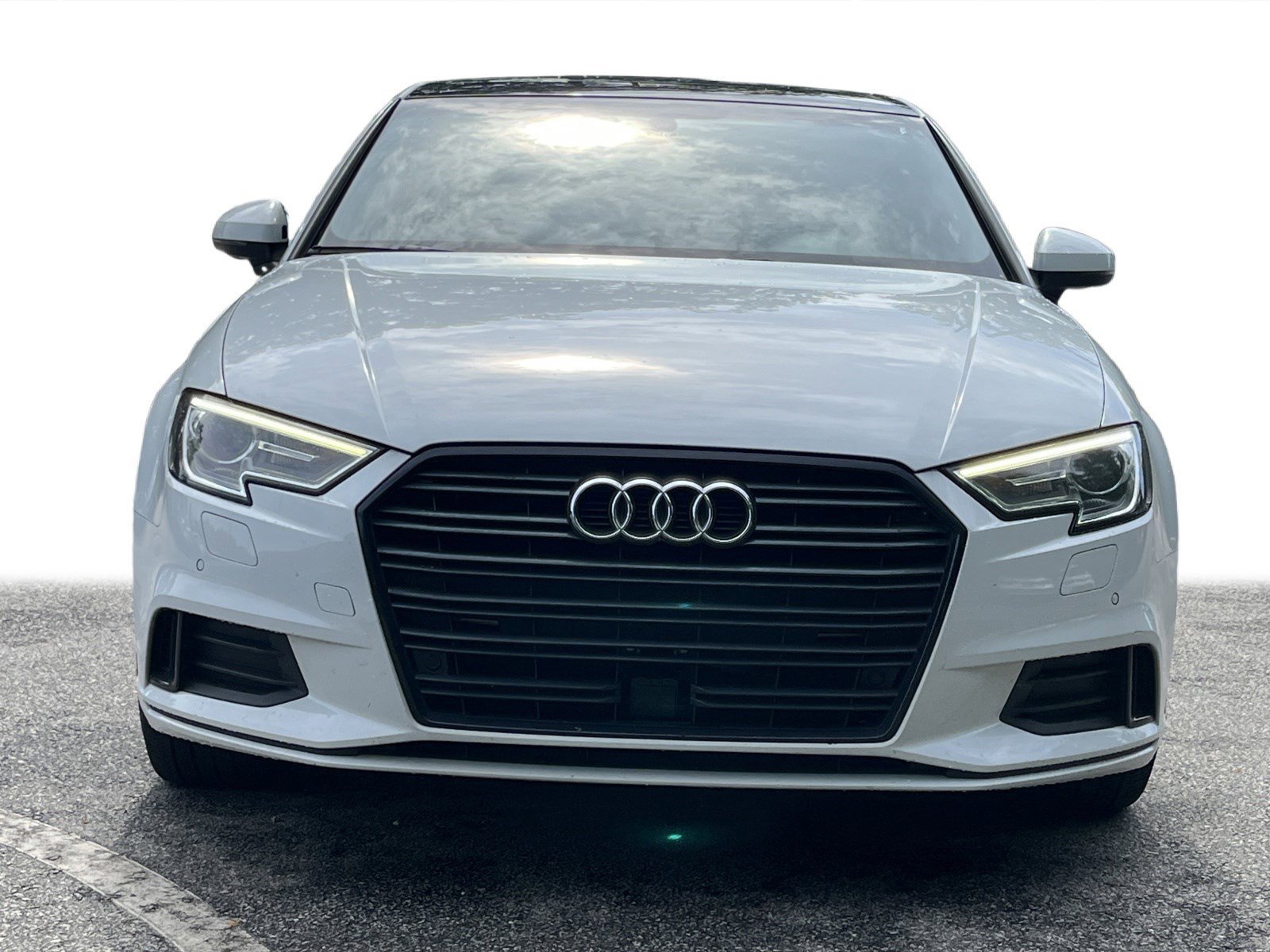 Used 2020 Glacier White Audi Premium image 28