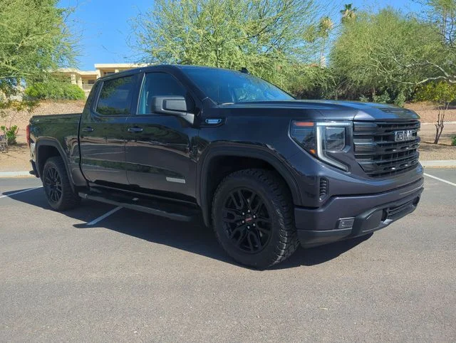 2024 GMC Sierra Elevation 4WD Crew Cab Short Box's photo