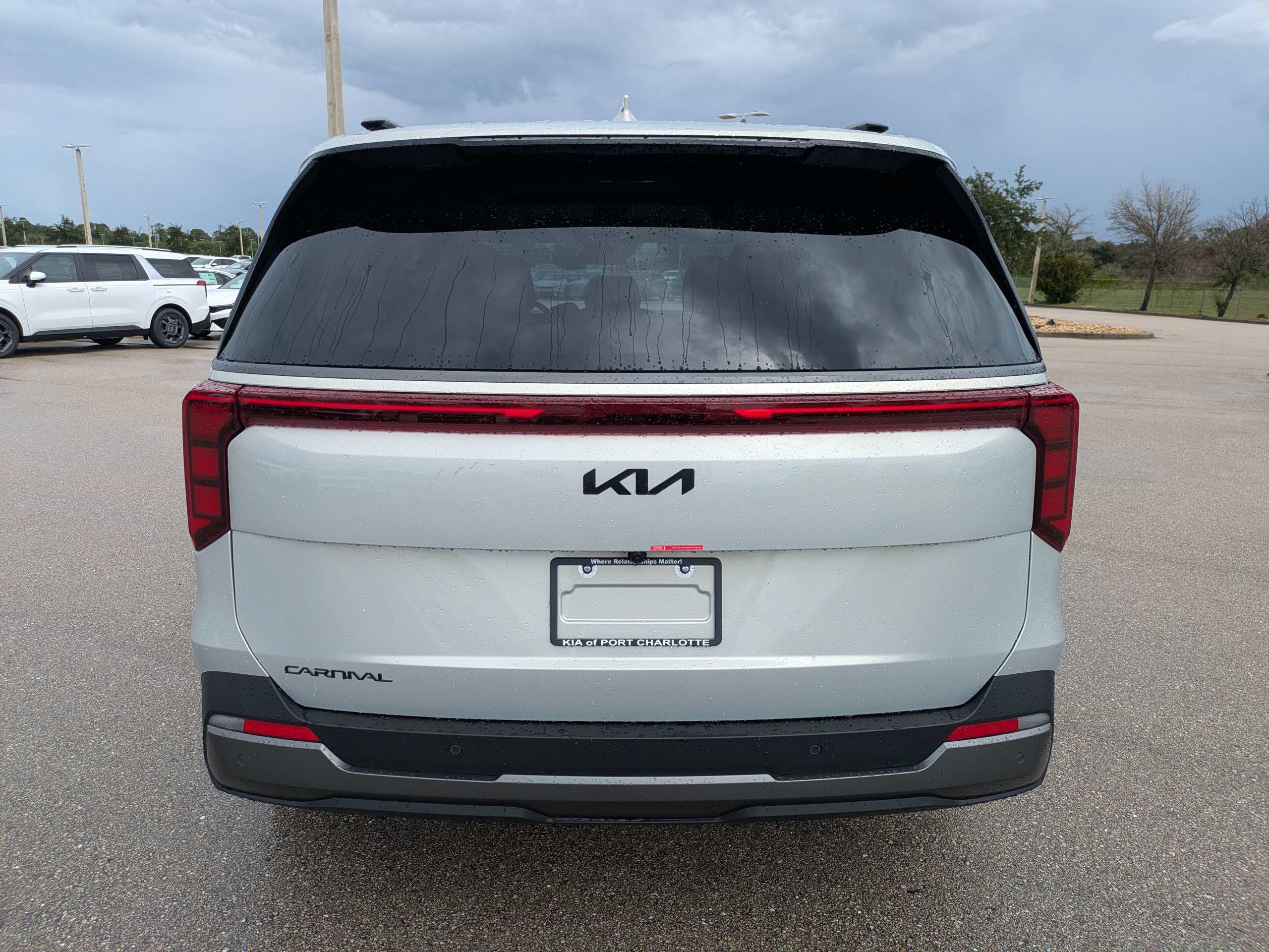 New 2026 Ivory Silver Kia SX image 5