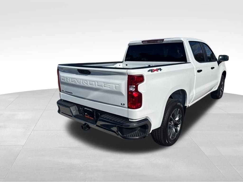 2025 Chevrolet Silverado 1500 LT photo 4
