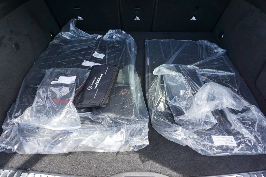 New 2027 Dark Petrol Mercedes-Benz GLE 53e AMG® image 61