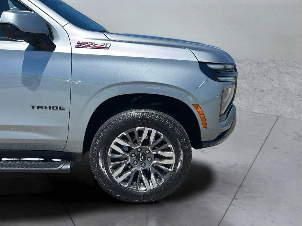 Certified Used 2025 Gray Chevrolet Z71 image 32
