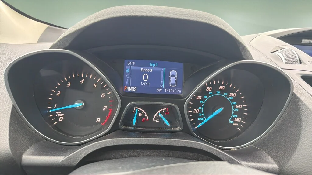 Used 2014 Oxford White Ford SE image 10