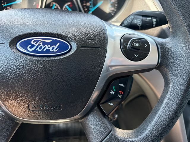 Used 2014 Oxford White Ford SE image 19