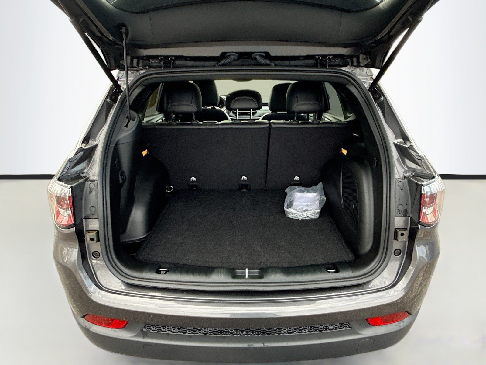 2023 Jeep Compass Latitude - Photo 27