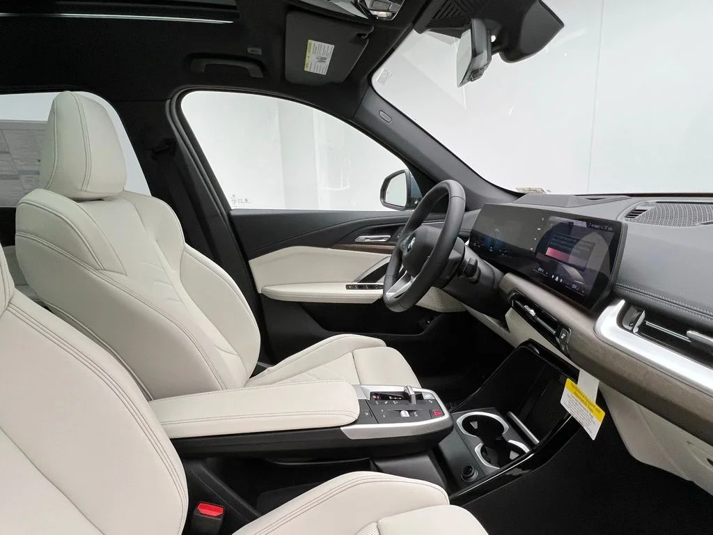 Used 2026 Storm Bay Metallic BMW xDrive28i image 6