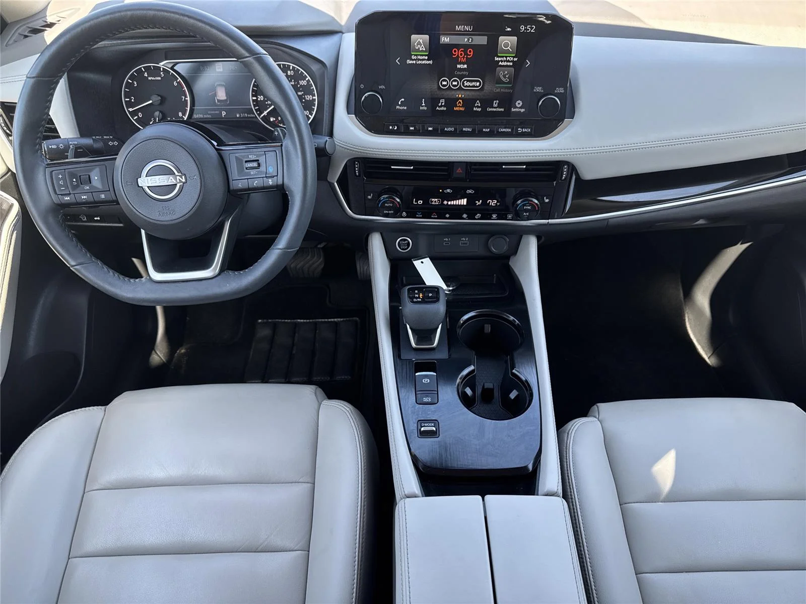 Used 2023 Super Black Nissan SL image 15