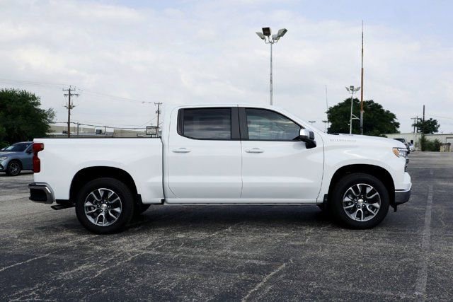 2026 Chevrolet Silverado 1500 LT - Photo 5