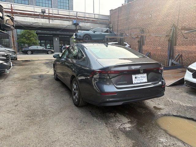 Used 2024 Gray Honda EX image 6