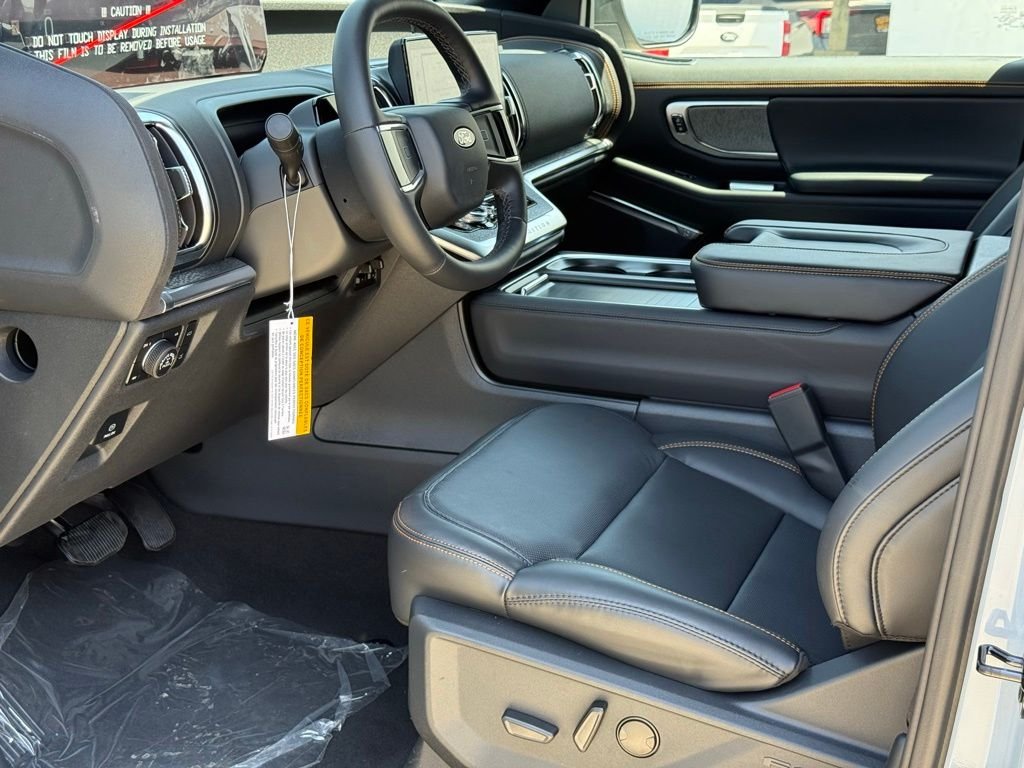 New 2026 Glacier Gray Metallic Tri-Coat Ford Tremor® image 5
