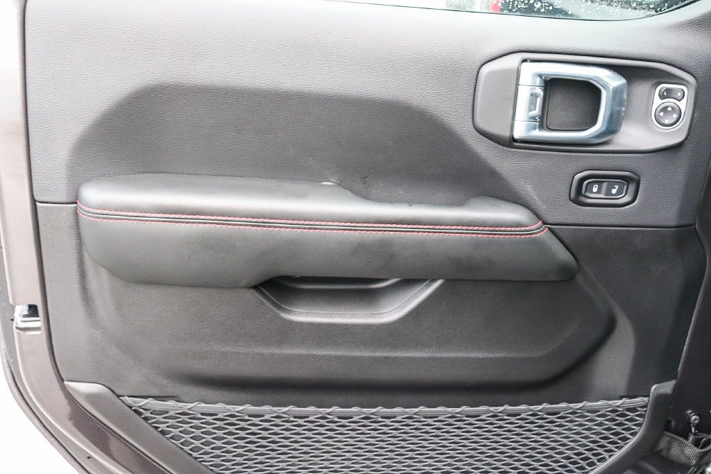 New 2026 Granite Crystal Metallic Clearcoat Jeep Rubicon X image 24