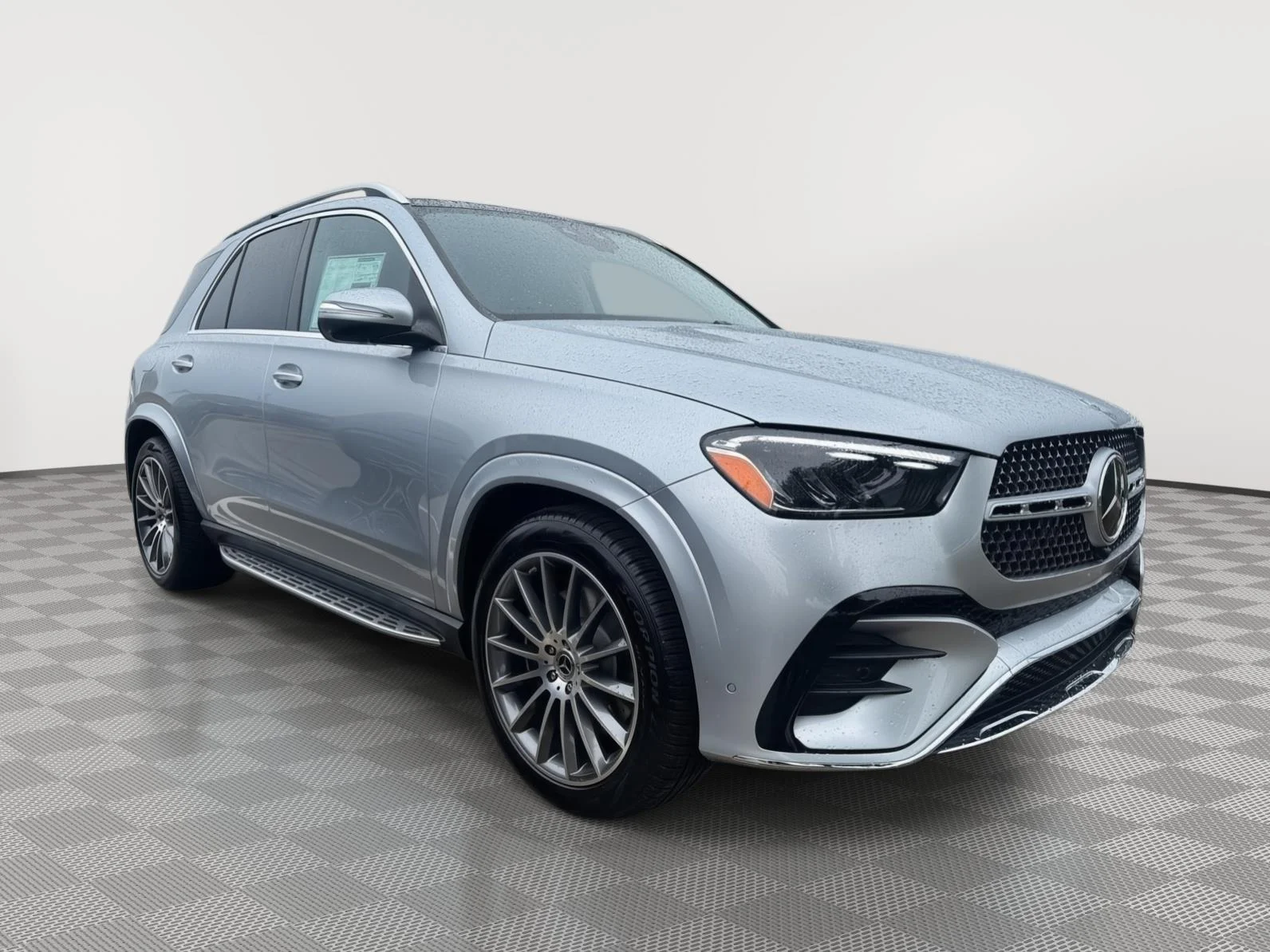 New 2026 Cirrus Silver Metallic Mercedes-Benz GLE 450 image 1