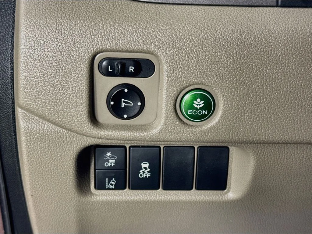 Certified Used 2019 Red Honda LX image 13