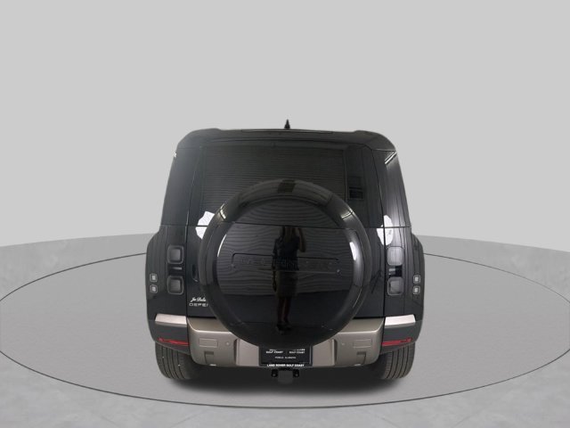 New 2026 Santorini Black Land Rover S image 6