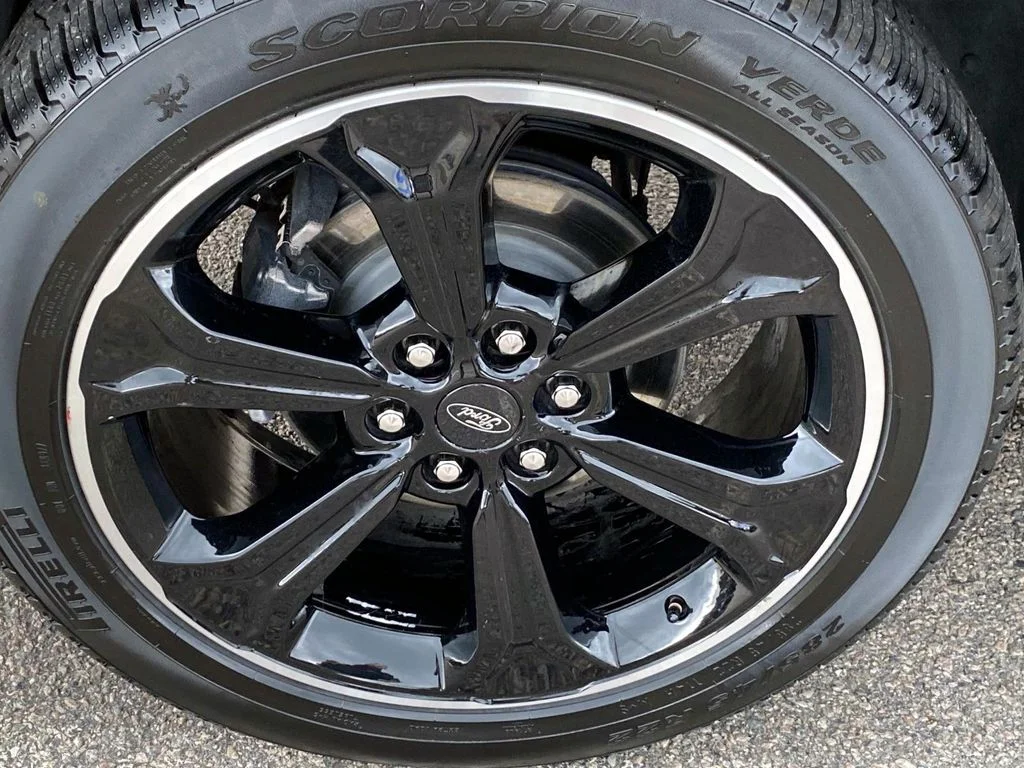 Used 2024 Black Ford Limited image 30