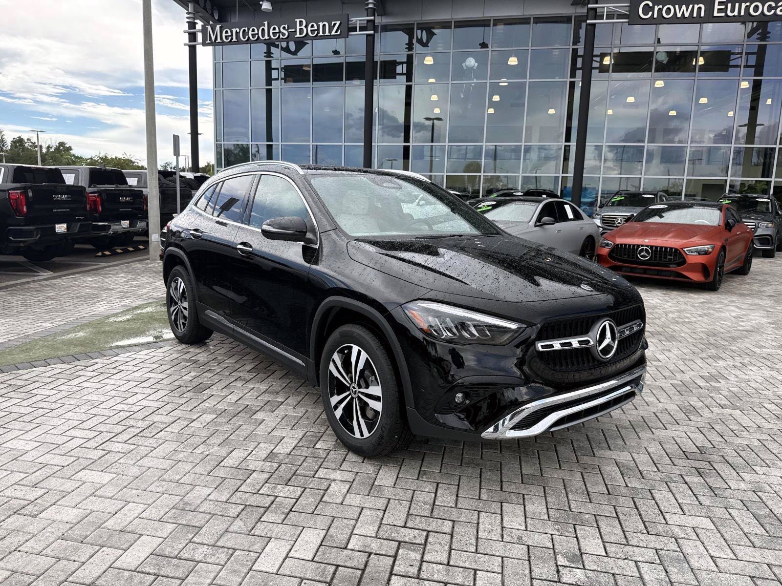 New 2026 Black Mercedes-Benz 250 SUV image 7