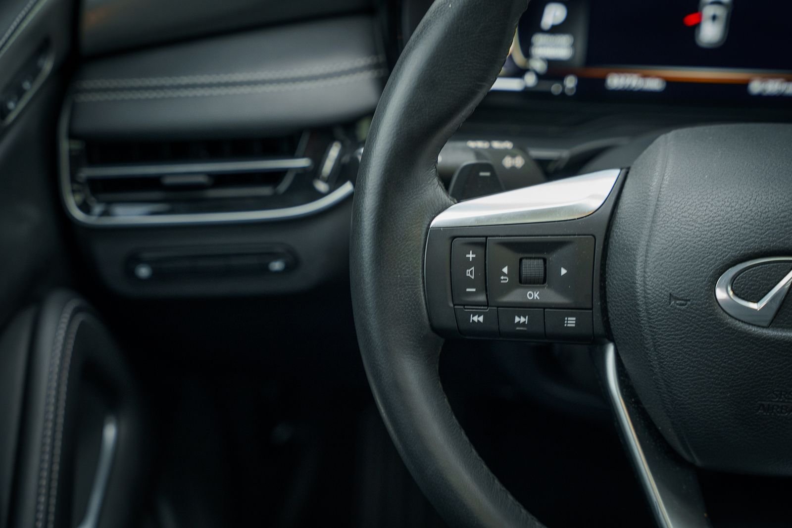 2023 INFINITI QX60 LUXE - Photo 41