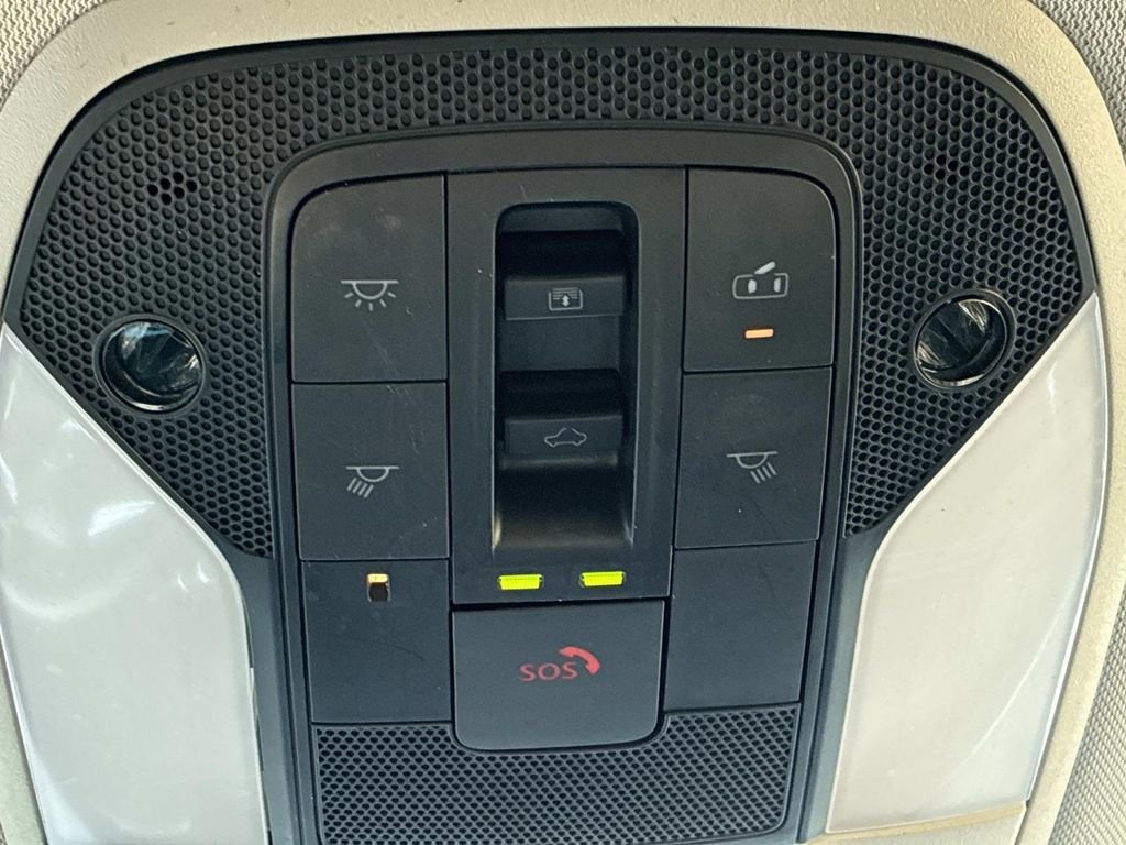 Used 2023 Black INFINITI LUXE image 42
