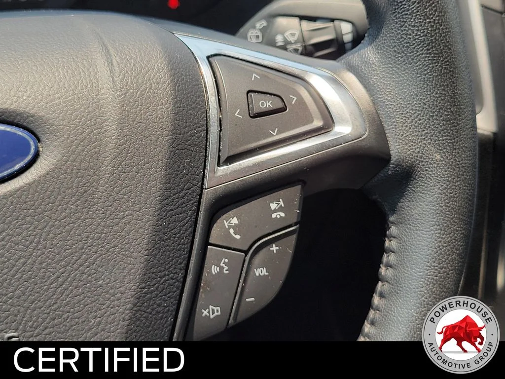 Used 2024 Black Ford SEL image 28