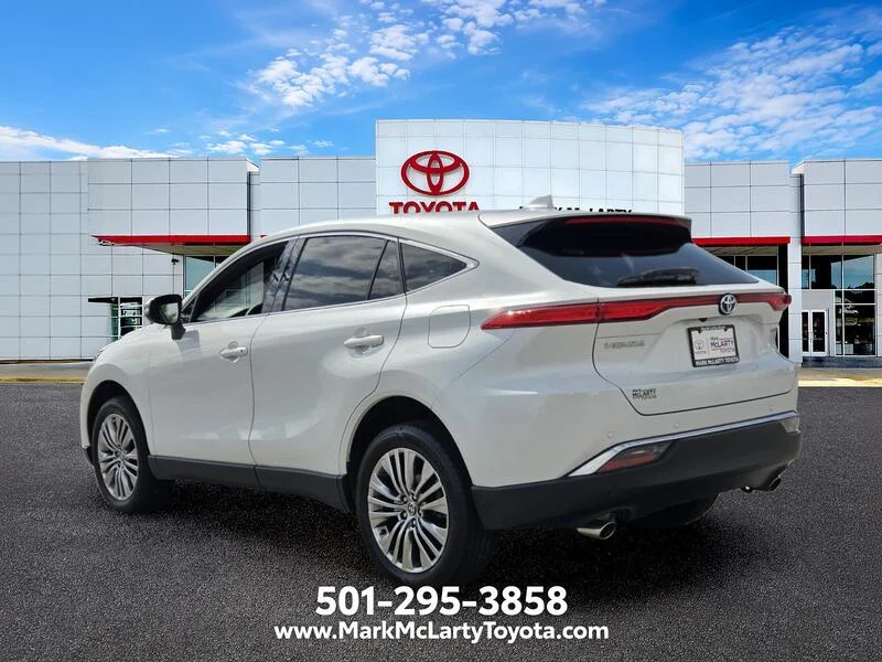 Used 2024 Pearl TOYOTA LIMITED AWD image 3