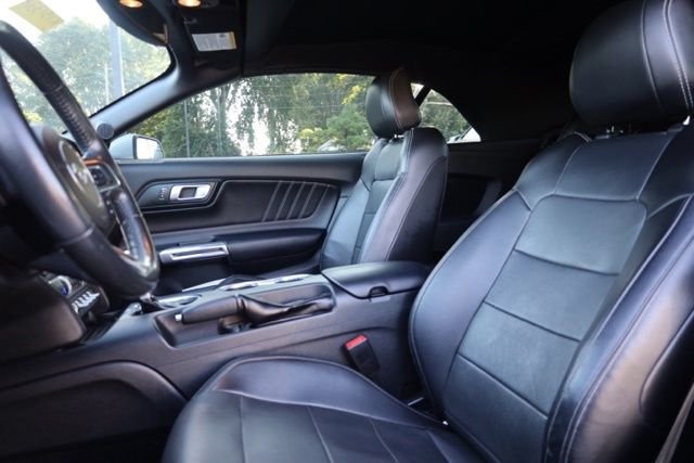 Used 2018 Ingot Silver Ford GT Premium image 20