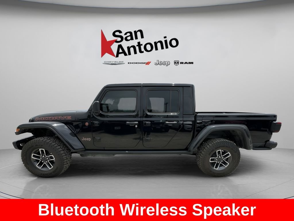 New 2026 Black Clear-Coat Exterior Paint Jeep Mojave X image 5