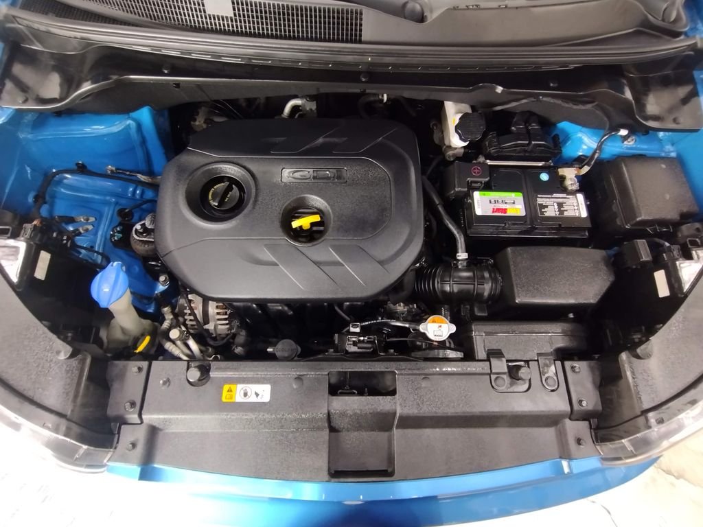 Used 2019 Caribbean Blue Kia Plus image 8