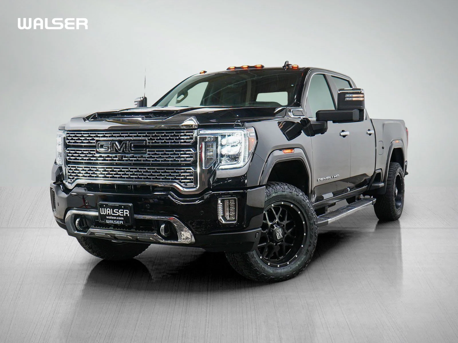 2020 GMC Sierra 4WD Crew Cab Standard Box Denali's photo
