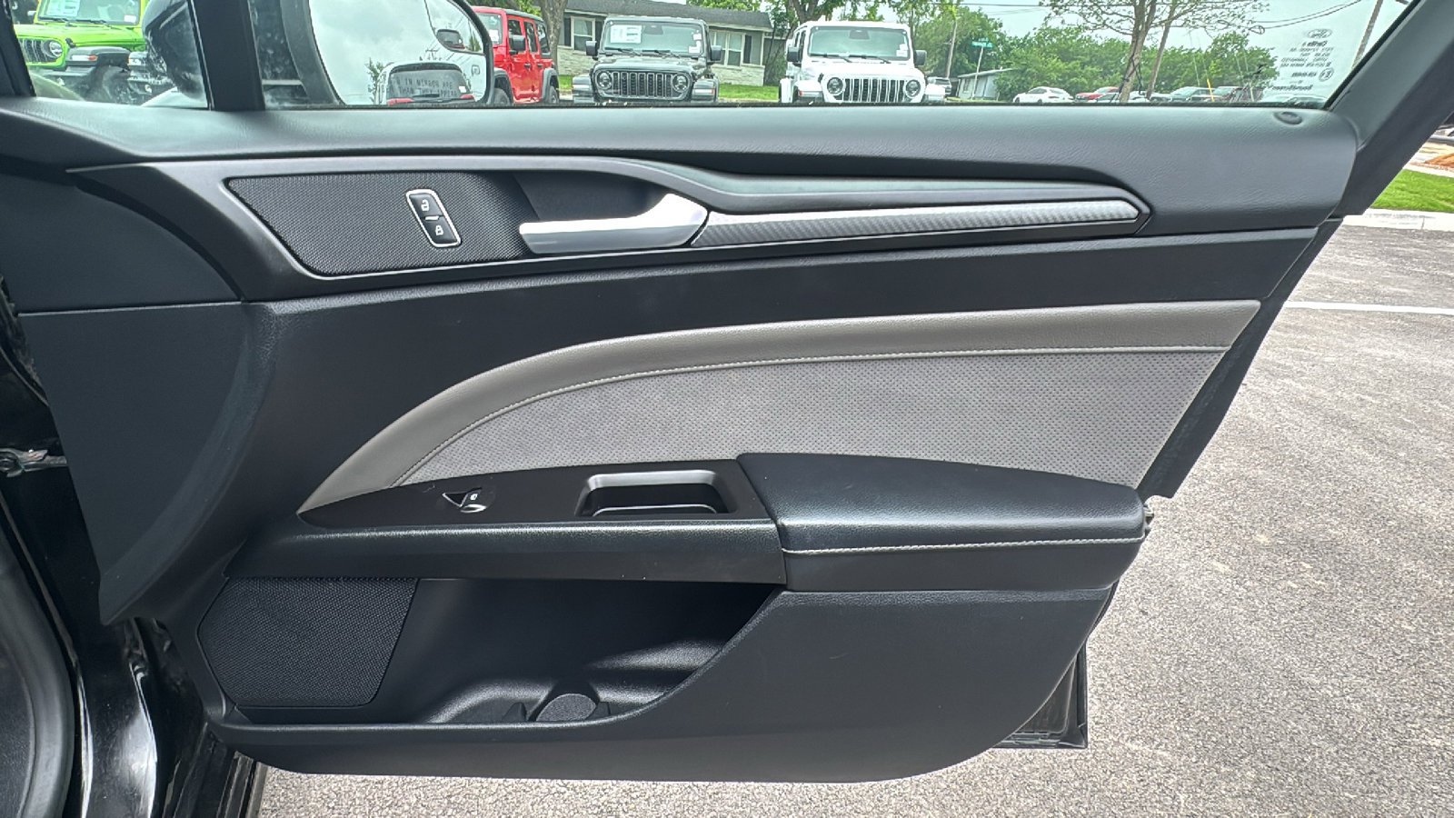 Certified Used 2018 Shadow Black Ford Sport image 30