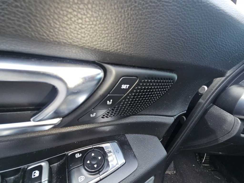 Used 2022 Black Kia SX image 14