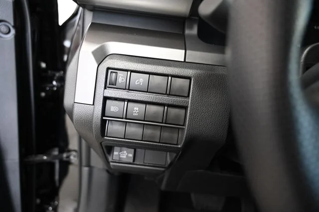 2026 Toyota Tacoma SR5 - Photo 25