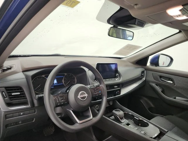 Used 2023 Blue Nissan SV image 13