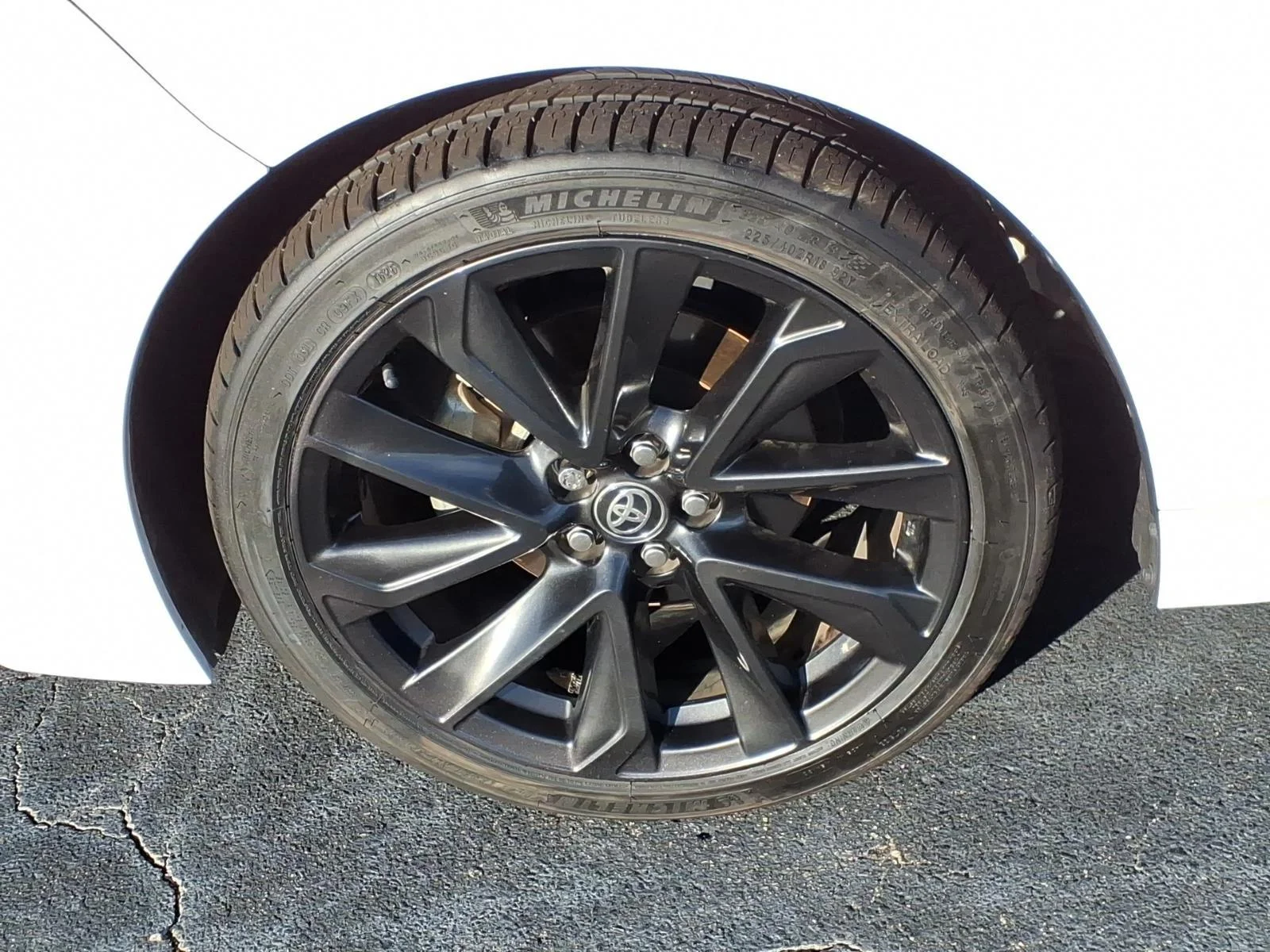 Used 2023 Ice Cap Toyota XSE image 13