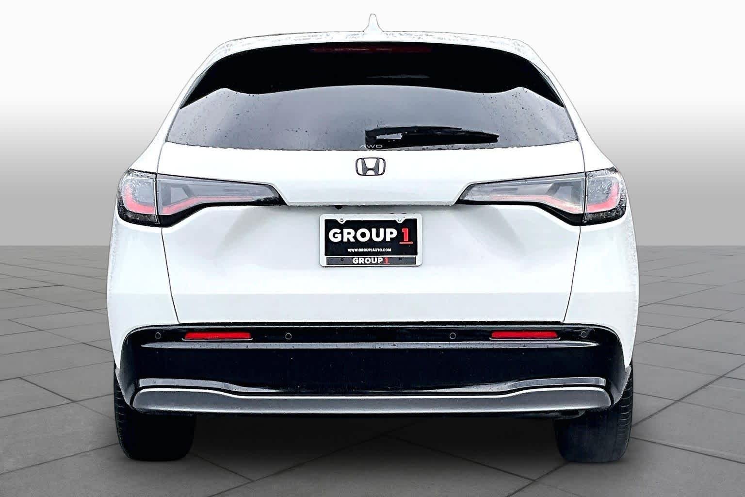 Certified Used 2026 Platinum White Pearl Honda AWD EX-L image 5
