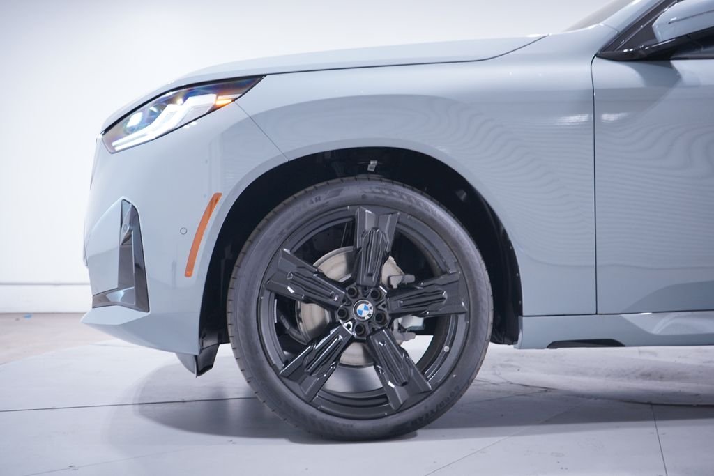 New 2026 Gray Metallic BMW 30 xDrive image 2