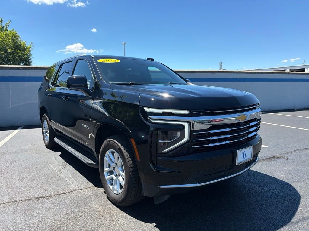 Used 2025 Black Chevrolet LT image 7