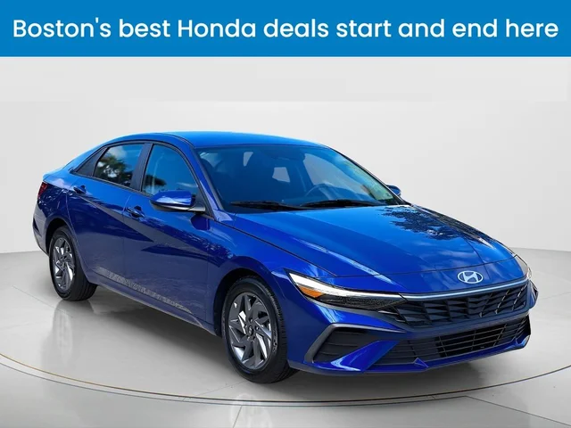2024 Hyundai Elantra SE
