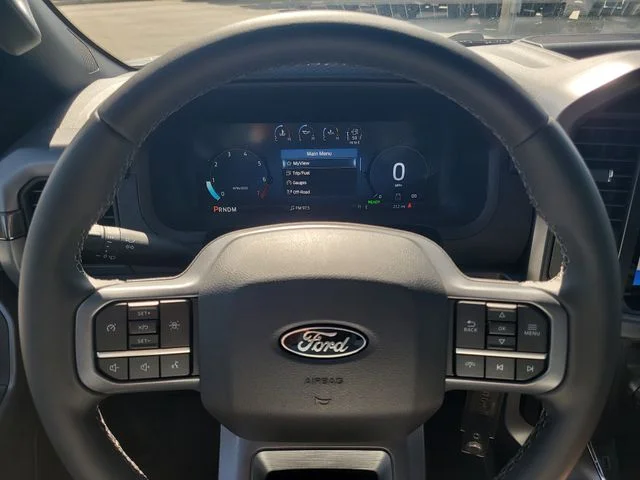 New 2026 Oxford White Ford XLT image 28