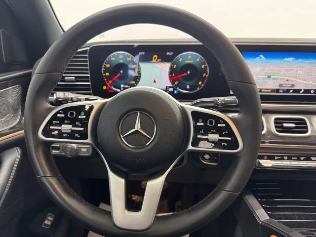 Used 2020 Polar White Mercedes-Benz GLE 350 image 25